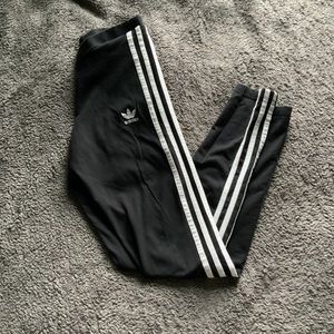 Adidas leggings